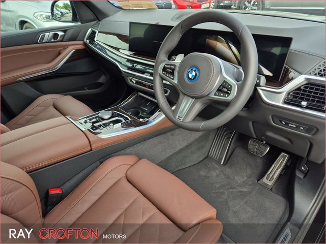 Image for 2025 BMW X5 xDrive50e M Sport