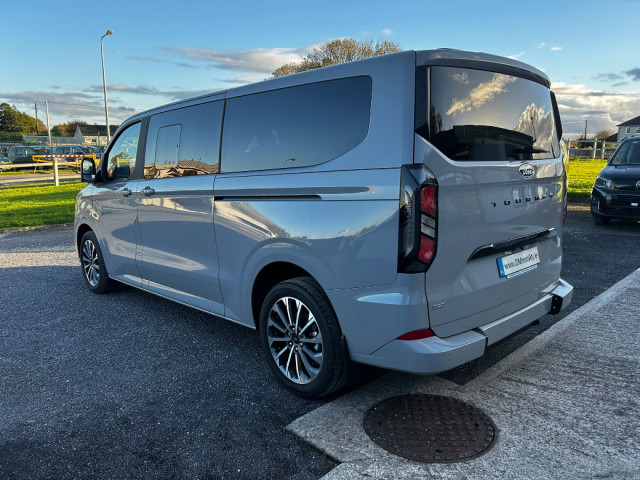 Image for 2027 Ford Tourneo Custom Wheelchair Accessible