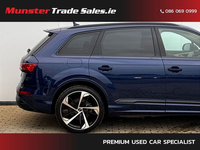 Image for 2022 Audi Q7 S-Line 