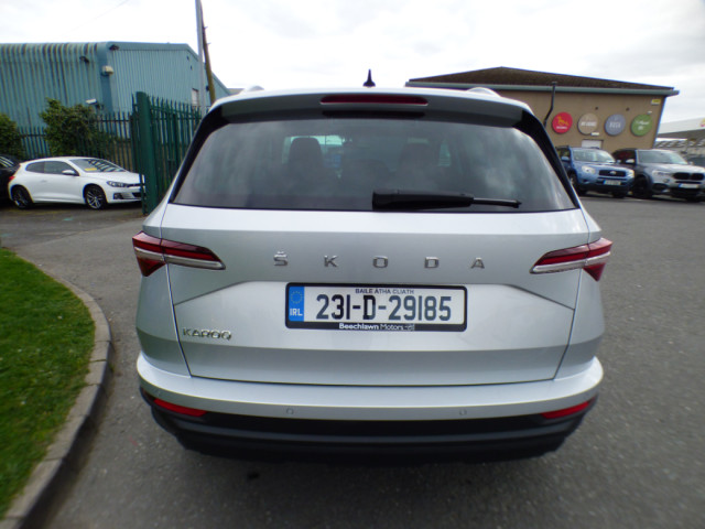 Image for 2023 Skoda Karoq 2.0 TDI 115 BHP AMBITION 5DR // ONE OWNER // GREAT CONDITION // FULL SERVICE HISTORY // CRUISE, PARKING SENSORS AND BLUETOOTH // 