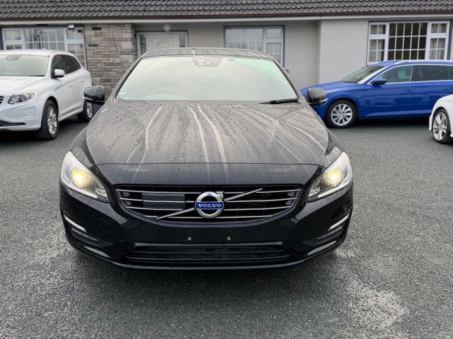 Image for 2017 Volvo V60 2.0 D4 DYNAMIC PLUS 190 BHP DIESEL AUTOMATIC // FULL HEATED LEATHER // REVERSING CAMERA // CRUISE CONTROL // LANE ASSIST // COLLISION WARNING SYSTEM // UPGRADED SPORT ALLOYS