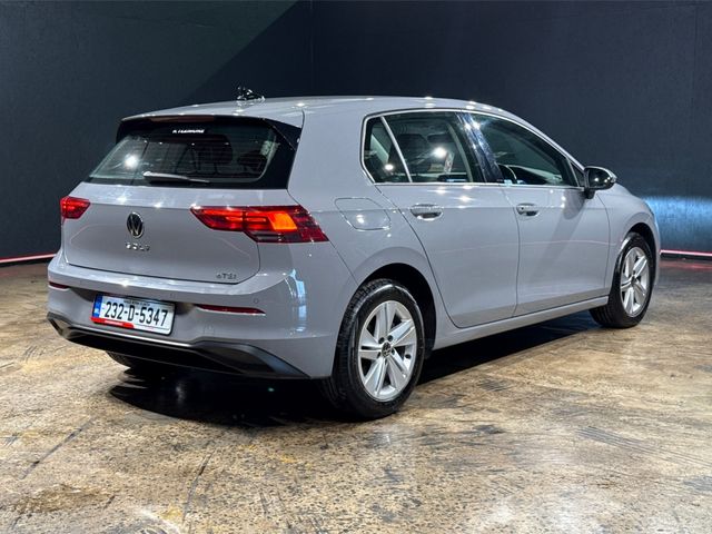 Image for 2023 Volkswagen Golf 1.0 AUTOMATIC - MULTI FUNCTION STEERING WHEEL - CRUISE CONTROL - PARK ASSIST - 