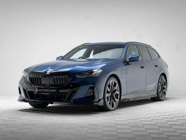 Image for 2025 BMW 5 Series 530E M SPORT TOURING