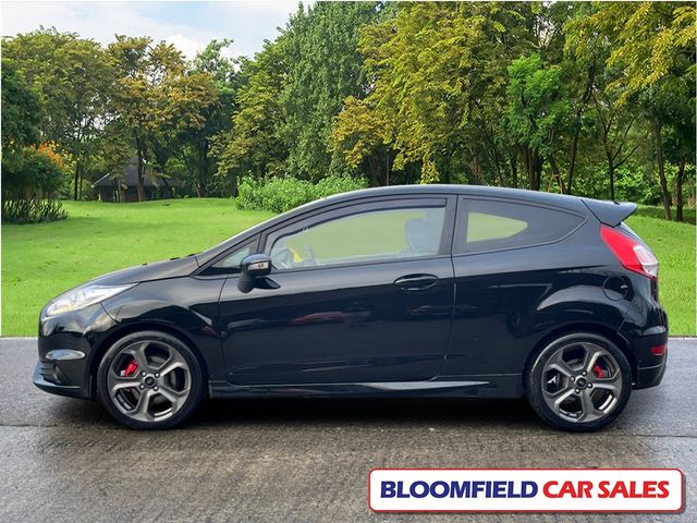 Image for 2017 Ford Fiesta 1.6 ST2 TURBO 3DR 182PS // LOW MILEAGE, NCT & TAX