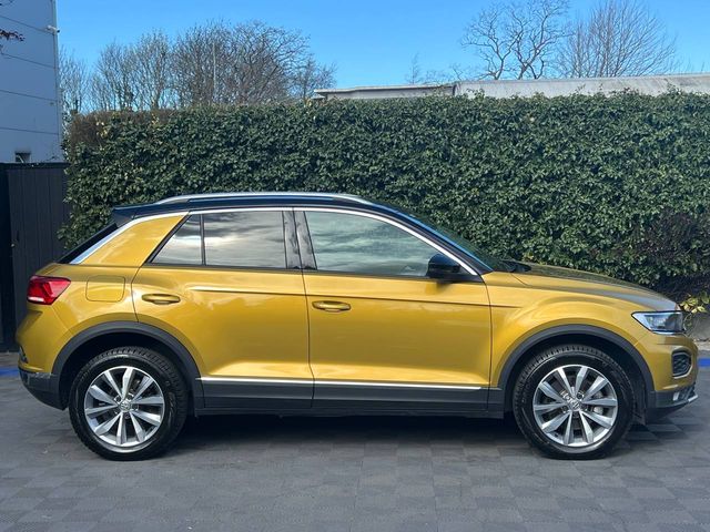 Image for 2020 Volkswagen T-Roc DESIGN 2.0 TDI // VERY LOW MILEAGE // DIGITAL CLUSTER // APPLE CARPLAY/ANDROID AUTO