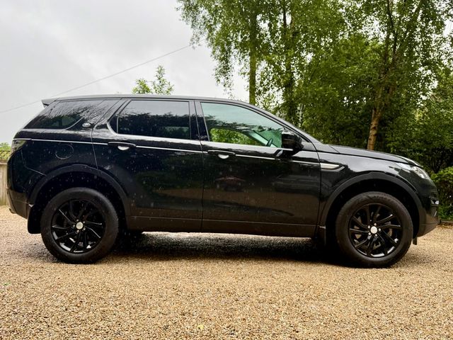 Image for 2019 Land Rover Discovery Sport 2.0 TD4 SE 7 SEAT *Full Land Rover Service History.4 Wheel Drive*