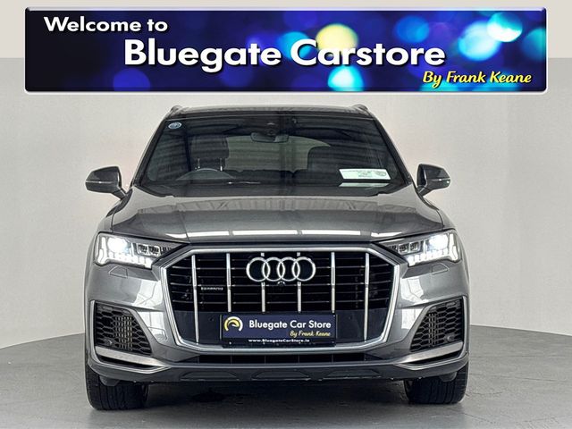Image for 2021 Audi Q7 55 TFSI E 3.0 S LINE**BLACK LEATHER INTERIOR**FRONT HEATED SEATS**TOUCH SCREEN CLIMATE CONTROL**REVERSE CAMERA**APPLE CARPLAY**CRUISE CONTROL**ELECTRIC TAILGATE**AMBIENT LIGHTING**FINANCE AVAILABLE**