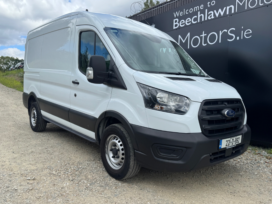 Image for 2022 Ford Transit 2.0 TDCI 130 PS MWB MED ROOF // PRICE EXCL. VAT // ONE OWNER // FULL SERVICE HISTORY // TIMING BELT/WET BELT REPLACED // EXCELLENT CONDITION // 