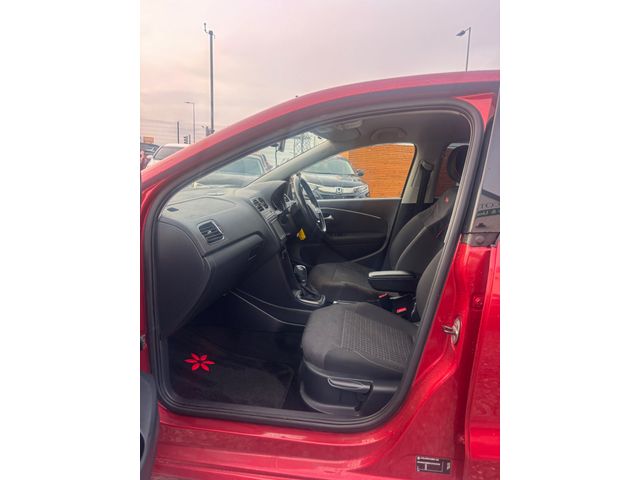 Image for 2015 Volkswagen Polo 