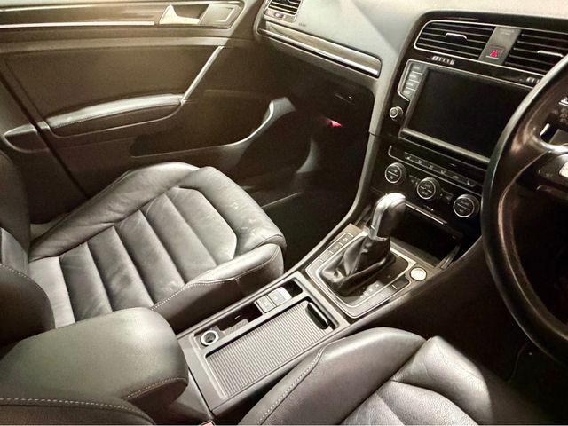 Image for 2014 Volkswagen Golf 142 1.4 TSI Highline Leather