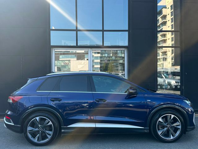 Image for 2023 Audi Q4 e-tron S LINE