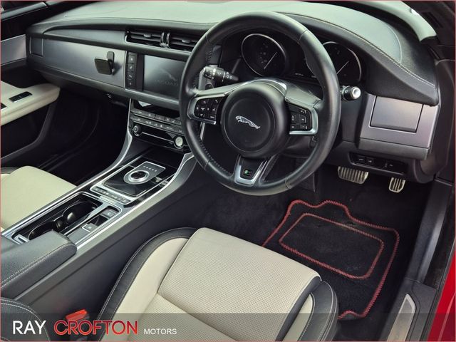 Image for 2016 Jaguar XF 2.0 D 163PS R-Sport Automatic