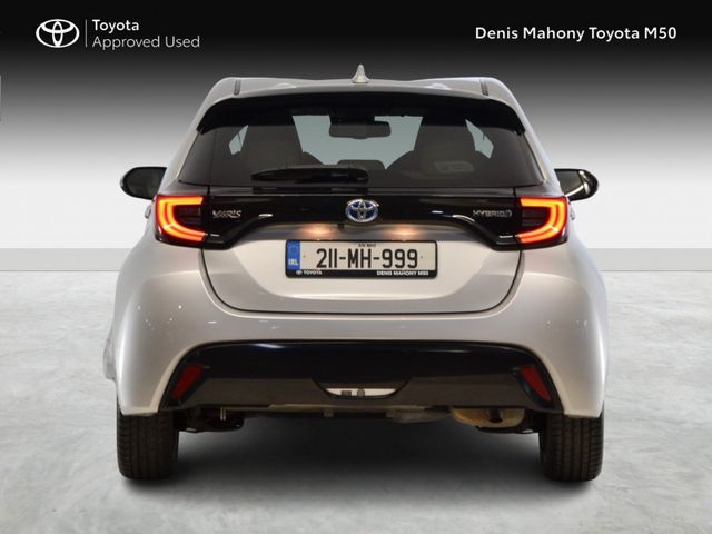 Image for 2021 Toyota Yaris Platinum Edition Hybrid Auto