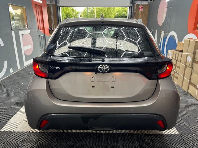 Image for 2022 Toyota Yaris 2022 TOYOTA YARIS X 1.0 AUTOMATIC / REVERSE CAMERA AND MORE