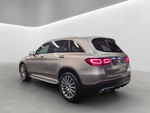 Image for 2022 Mercedes-Benz GLC Class GLC 300E 2.0 AMG LINE PREMIUM 4MATIC AUTO.