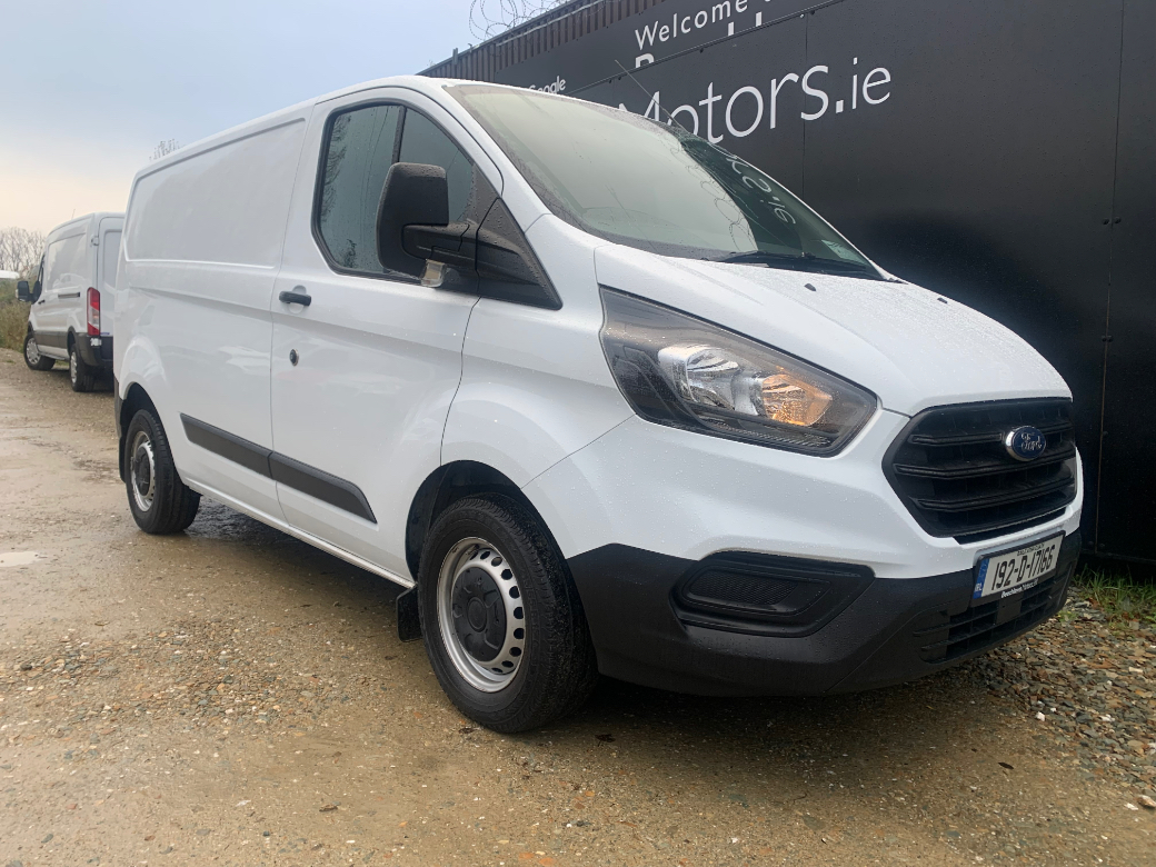 Image for 2019 Ford Transit Custom 2.0 TDCI 105 PS SWB // PRICE EXCL. VAT // LOW MILEAGE // GREAT CONDITION // 07/26 CVRT // ONE OWNER // 