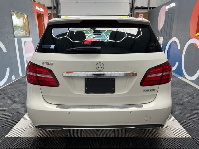 Image for 2015 Mercedes-Benz B Class 2015 MERCEDES-BENZ B180 1.6 AUTOMATIC / CRUISE CONTROL / REVERSE CAMERA / ELECTRIC MEMORY & HEATED SEATS / PADDLE SHIFTERS AND MORE