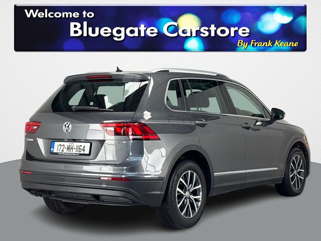 Image for 2017 Volkswagen Tiguan COMFORTLINE 2.0 TDI**17" DIAMOND CUT ALLOYS**PANORAMIC ROOF**TOUCHSCREEN MEDIA**APPLE CARPLAY**REVERSE CAMAERA**PARKING SENSORS**DUAL CLIMATE**LANE ASSIST**PARK ASSIST**MULTIFUNCTION STEERING WHEEL**