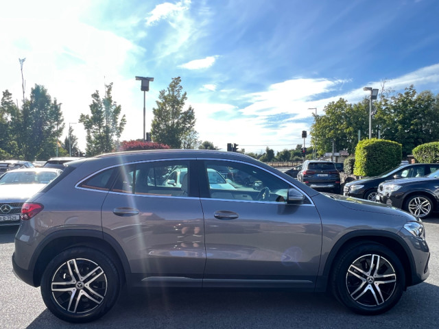 Image for 2023 Mercedes-Benz GLA Class GLA180 PROGRESSIVE AUTO *LOW KMS* 