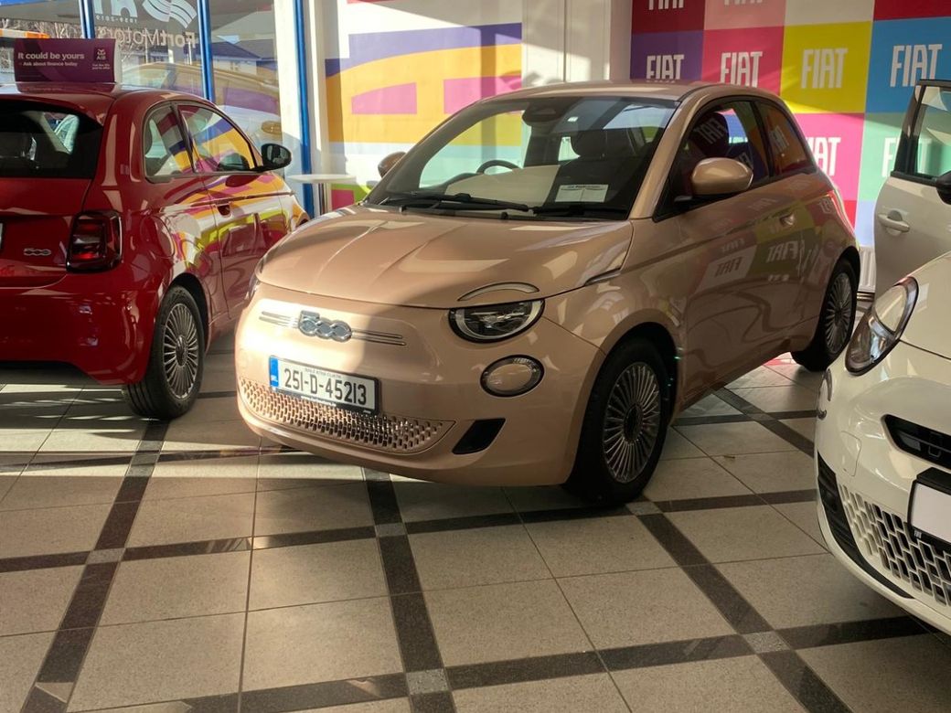 Image for 2025 Fiat 500e Icon 42KWH 3DR Auto