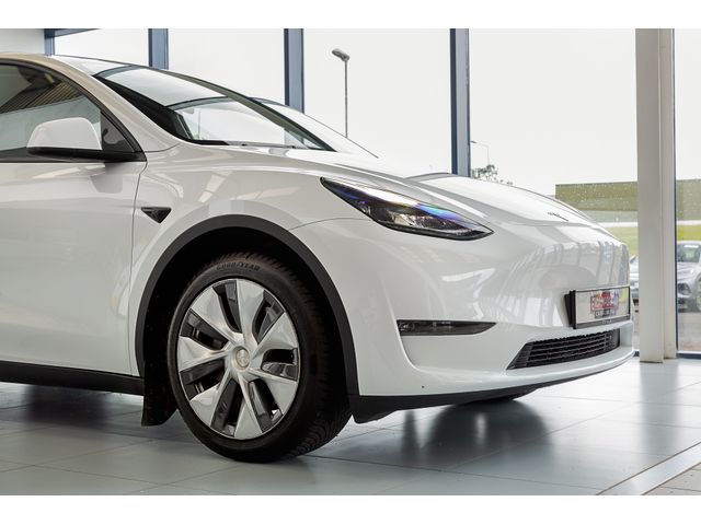Image for 2022 Tesla Model Y Long Range AWD