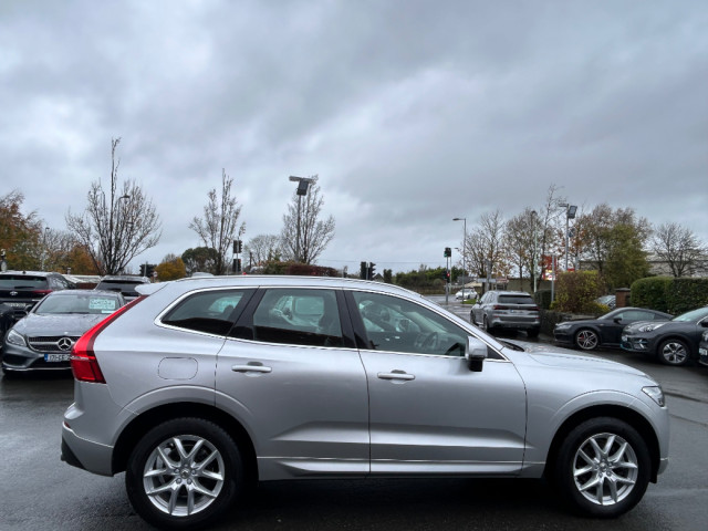 Image for 2019 Volvo XC60 D4 MOMENTUM AUTO *NEW MODEL*