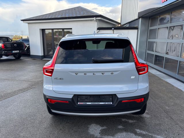 Image for 2022 Volvo XC40 RECHARGE T4 INSCRIPTION
