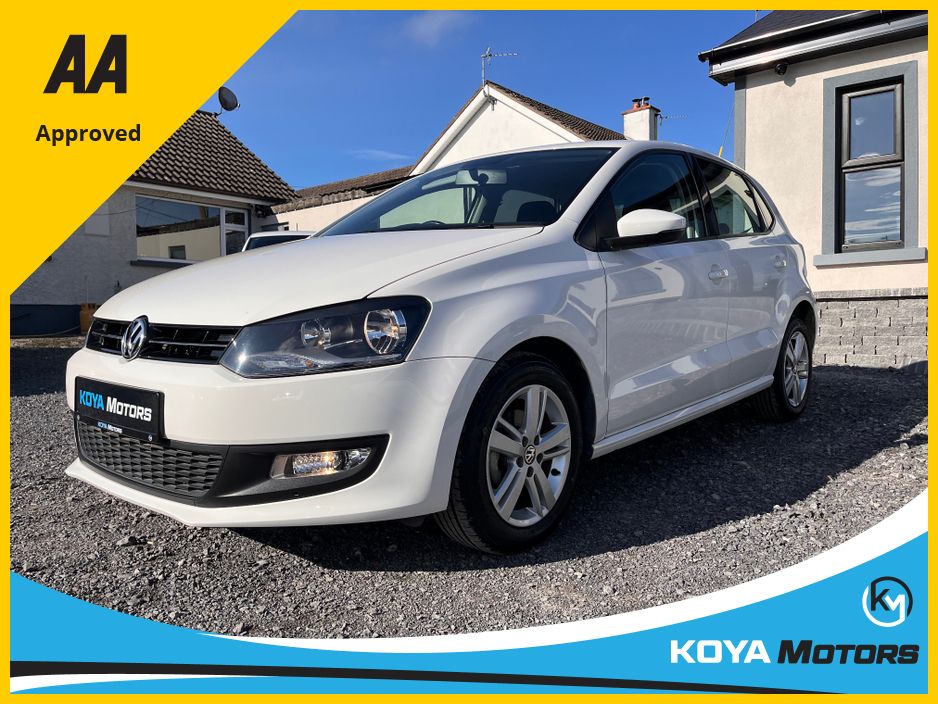 Image for 2014 Volkswagen Polo 1.2 TSI COMFORTLINE PLUS PETROL AUTOMATIC // JUST 43000 KMS // IMMACULATE EXAMPLE LIKE NEW // MFSW // IDEAL STARTER CAR // VERY ECONOMICAL