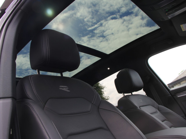Image for 2025 Volkswagen Touareg R Line Black Edition 286 Bhp 2 Seat Commercial 