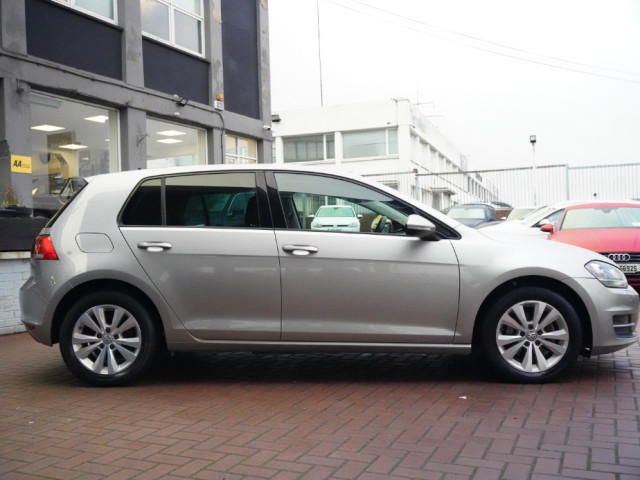 Image for 2016 Volkswagen Golf 