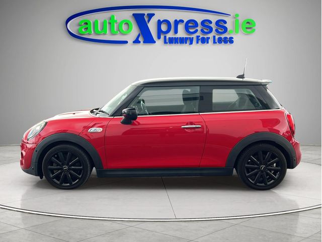 Image for 2020 Mini Cooper S D 2.0 Automatic, Reversing camera