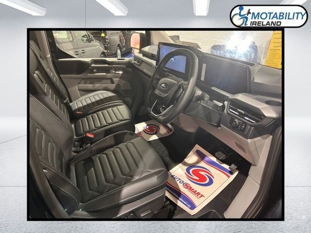 Image for 2025 Ford Tourneo Custom 9 Seater