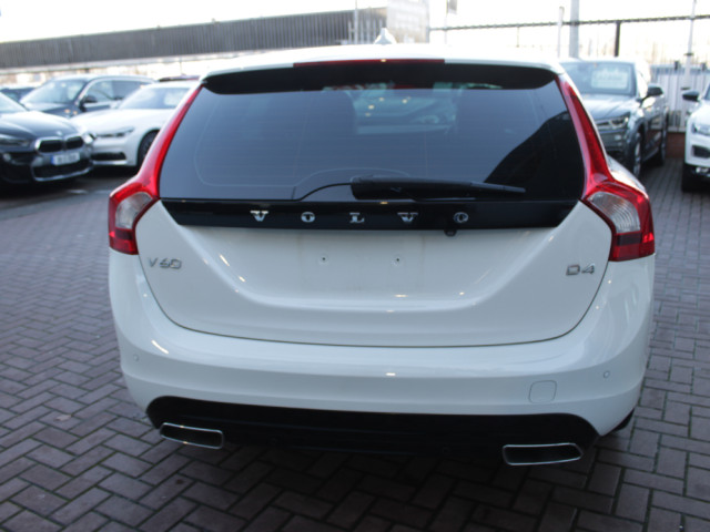 Image for 2017 Volvo V60 2.0D SE LUXURY EDITION 5DR ESTATE AUTO // ONLY 60, 000 KMS // STUNNING CAR IN MINT CONDITION // BUY WITH CONFIDENCE AA AND SIMI APPROVED DEALER 2025 // FINANCE ARRANGED // ALL TRADE INS WELCOME //