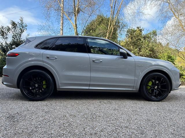 Image for 2022 Porsche Cayenne E-HYBRID *Crayon…Sport Design…BOSE* 
