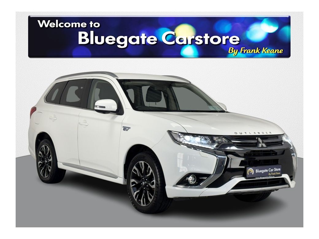 Image for 2018 Mitsubishi Outlander 2.0 4H PHEV 200BHP**HEATED MULTIFUNCTIONAL STEERING WHEEL**BLACK LEATHER INTERIOR**FRONT HEATED SEATS**TOUCH SCREEN MEDIA DISPLAY**18"ALLOYS**AIR CONDITIONING**FINANCE ARRANGED**NEW NCT**