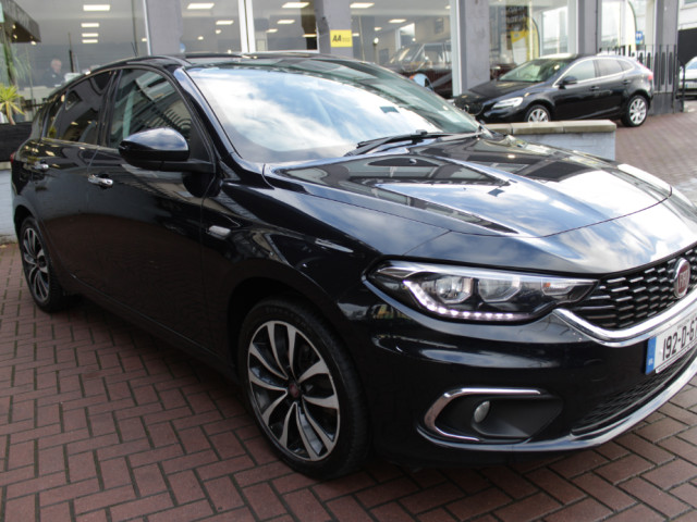 Image for 2019 Fiat Tipo HB 1.6 MJ 120HP Lounge 5DR