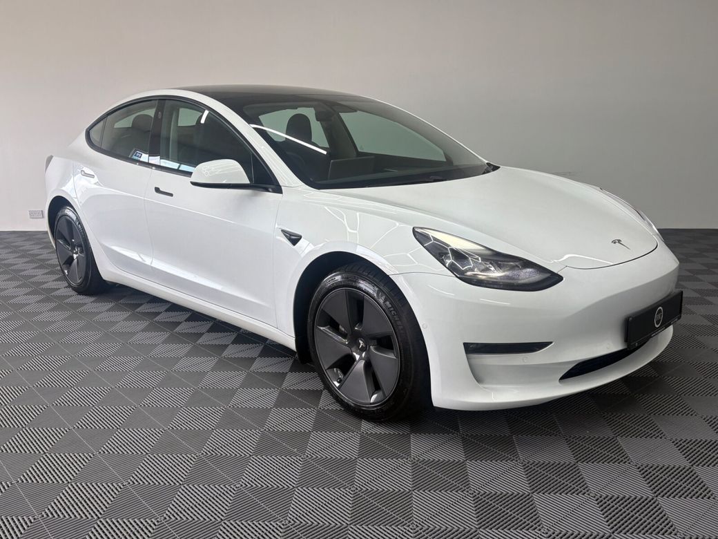 Image for 2022 Tesla Model 3 Long Range (AWD)