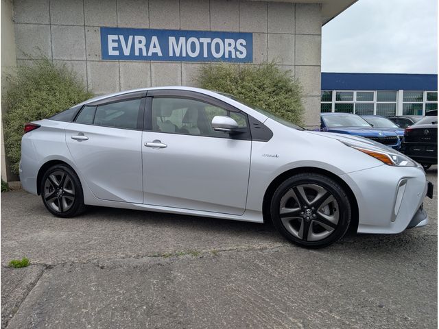 Image for 2020 Toyota Prius TOURING SELECTION HYBRID AUTOMATIC 1.8 PETROL //HIGH SPEC//LOW MILES//FULL LEATHER HEATED SEATS//REVERSE CAMERA//KEYLESS ENTRY//ADAPTIVE CRUISE CONTROL//