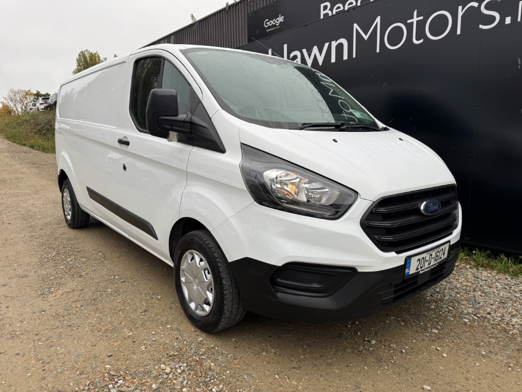 Image for 2020 Ford Transit Custom 300 2.0 TDCI 105PS LWB VAN // PRICE EXCL. VAT // 0NE OWNER // FULL SERVICE HISTORY // 11/26 CVRT // TIMING/WET BELT REPLACED // GREAT CONDITION //