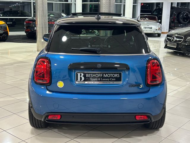 Image for 2022 Mini Hatch COOPER S ELECTRIC LEVEL 3 COLLECTION EDITION=LOW MILES//HUGE SPEC=PAN ROOF//FULL MINI SERVICE HISTORY=221 REG=ONLY €120 ANNUAL ROAD TAX//TAILORED FINANCE PACKAGES AVAILABLE=TRADE INS WELCOME