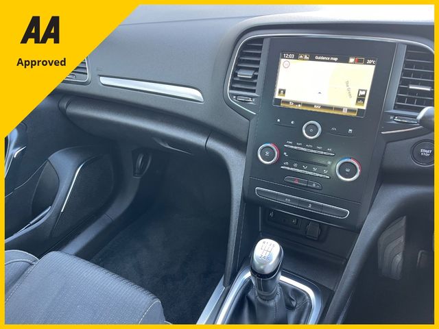 Image for 2020 Renault Megane ICONIC DCI FREE DELIVERY