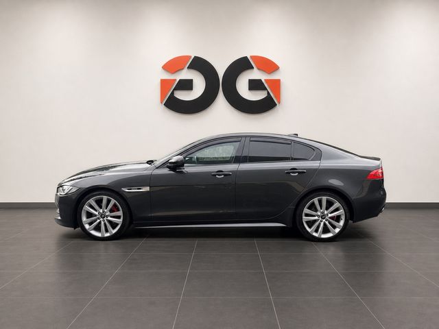 Image for 2016 Jaguar XE 2.0 D R-SPORT 180PS 4DR AUTO