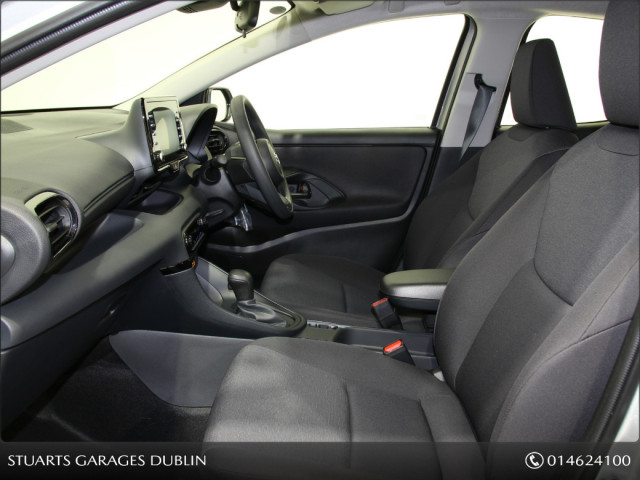 Image for 2023 Mazda Mazda2 Hybrid 5DR (116PS) Pure AT*ADAPTIVE CRUISE CONTROL, LANE DEPARTURE WARNING, CLIMATE CONTROL, APPLE CARPLAY / ANDROID AUTO, AUTO LIGHTS, AUTO HIGH BEAM, B/T, USB, * THIS CAR IS IN STOCK NOW AND READY 