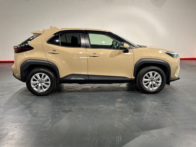 Image for 2023 Toyota Yaris Cross 1.5 HYBRID AUTOMATIC - G EDITION - FACTORY ALLOYS - REAR CAMERA - ALLOY WHEELS - CRUISE CONTROL - LANE KEEP ASSIST 