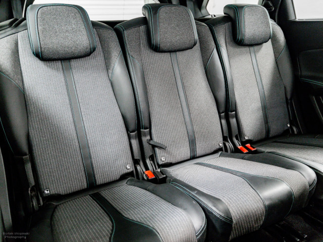 Image for 2022 Peugeot 5008 Allure 1.5 Diesel 130HP - 7 Seats