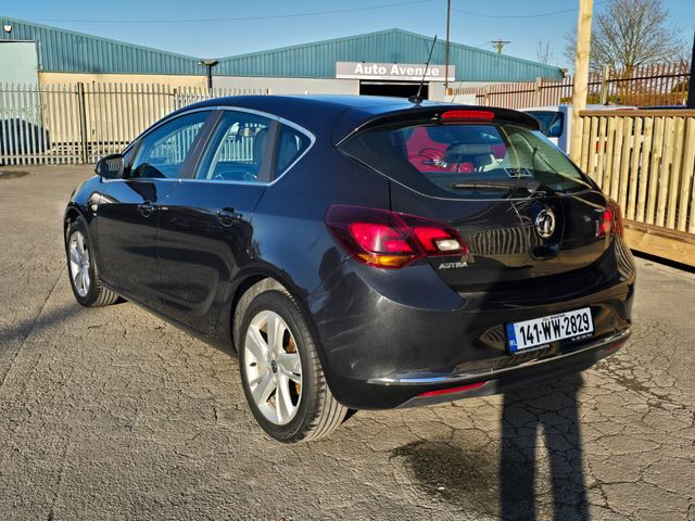 Image for 2014 Vauxhall Astra 