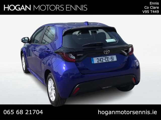 Image for 2024 Toyota Yaris Yaris Hybrid Luna