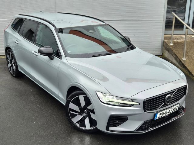 Image for 2023 Volvo V60 T6 R Design PHEV Auto Estate, Privacy Glass, 19'' Alloys, Leather & Alcantara, CarPlay / Android Auto, Electric Tailgate, 360 Camera