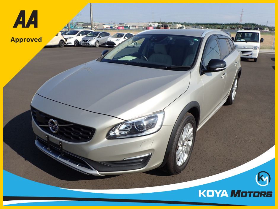 Image for 2017 Volvo V60 2.0 D4 CROSS COUNTRY SE LUXURY DIESEL 190 BHP AUTOMATIC // FULL LEATHER ELECTRIC SEATS // REVERSING CAMERA // CRUISE CONTROL // LANE ASSIST // COLLISION WARNING SYSTEM // TOP SPEC