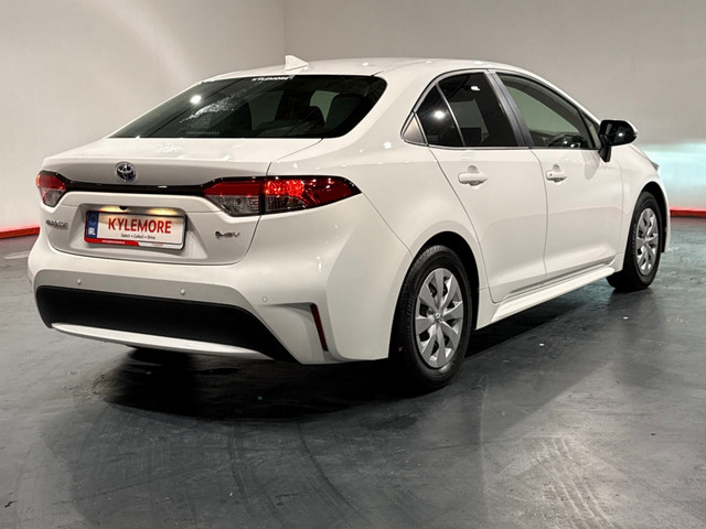 Image for 2024 Toyota Corolla 1.8 HYBRID AUTOMATIC SALOON - TOYOTA SAFETY SENSE - CRUISE CONTROL - REAR CAMERA - MULTI FUNCTION STEERING WHEEL 